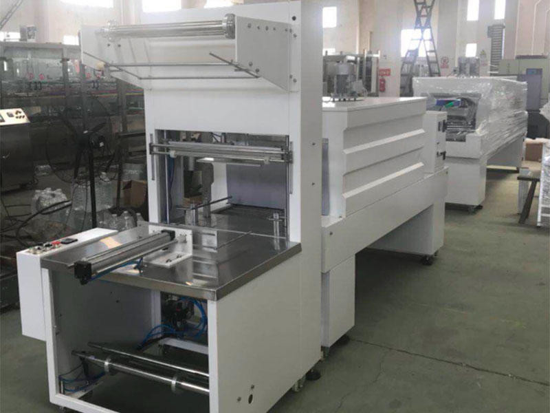 Semi automatic Packaging And Labelling Machine shrink wrapper machine Stable